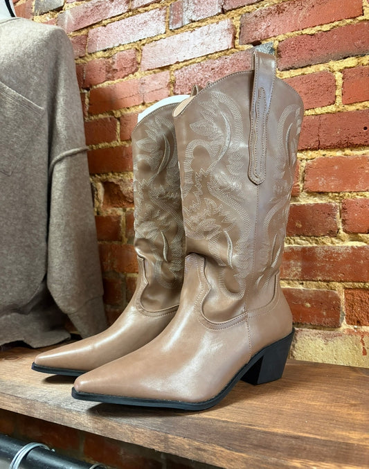 Dolly Brown Western Boots